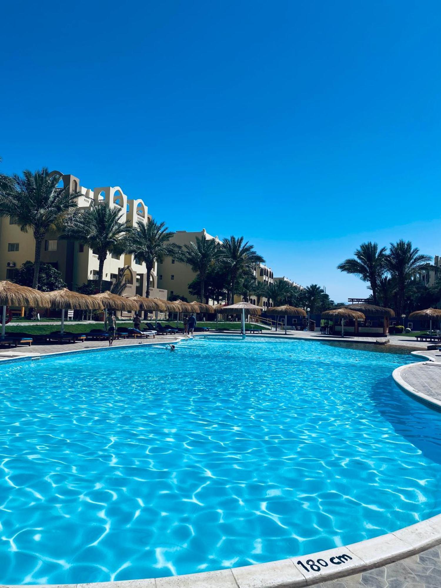Apartment In El Karma Aqua Beach Resort Hurghada Near El Gouna Ngoại thất bức ảnh